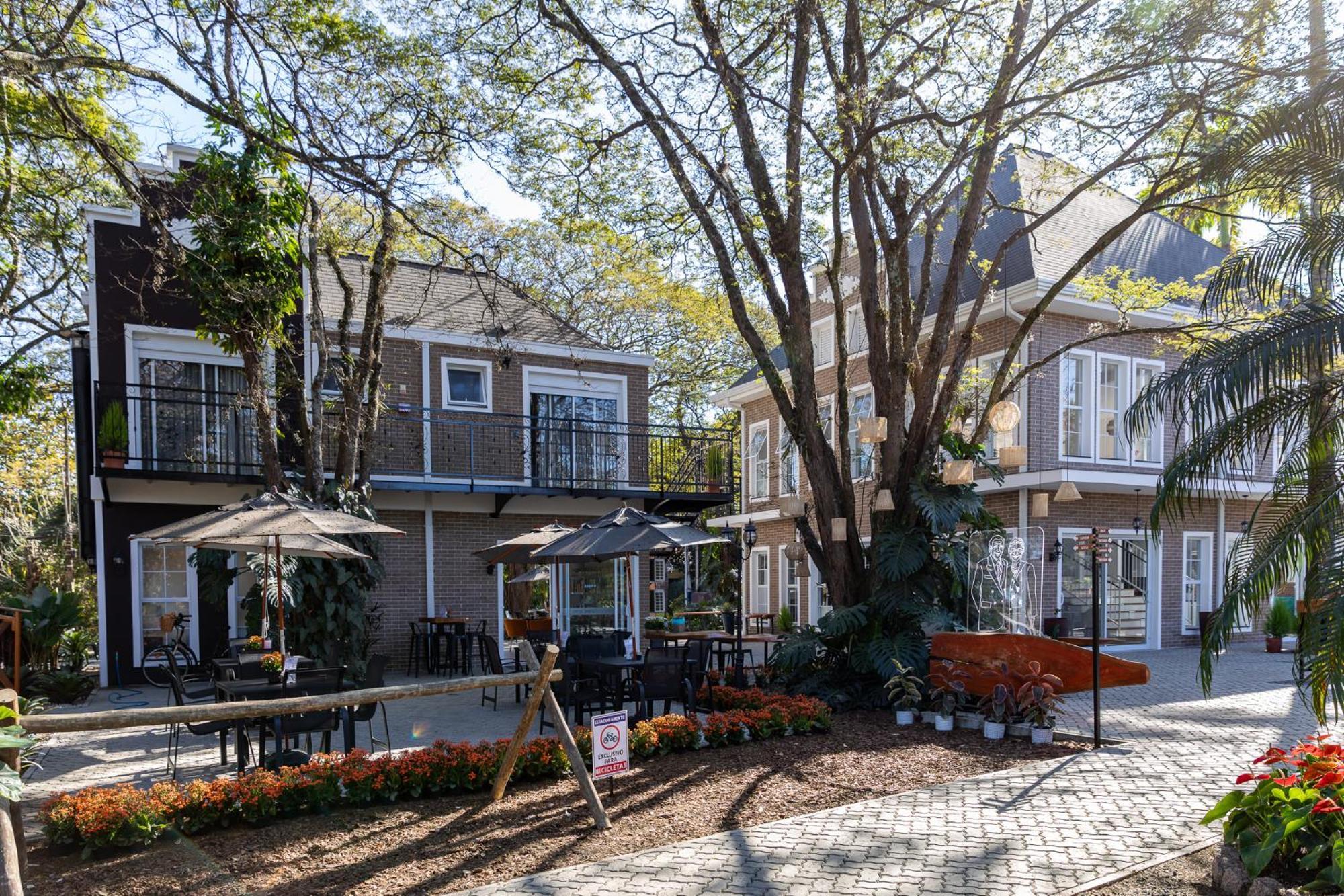 Vilinha Tipica - Suite Onze Tuin - Entrada Com Senha - Somos Hospedagem Por Temporada Holambra Esterno foto